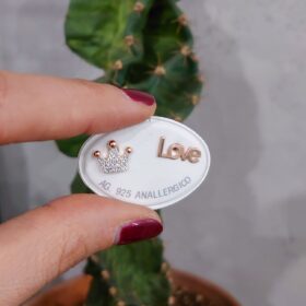 Orecchino coroncina Love