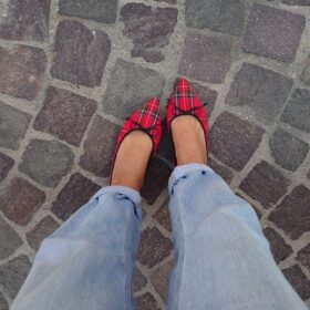 Flat tartan