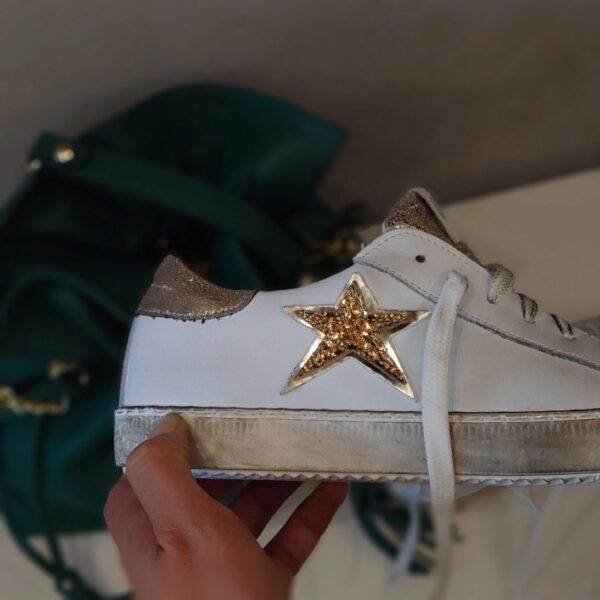 Sneaker Ovye stella oro