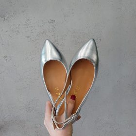 Slingback charm argento