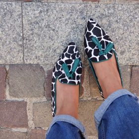 Loafer giraffata nappine verdi
