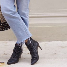 Stivaletto arriccio nappa nera