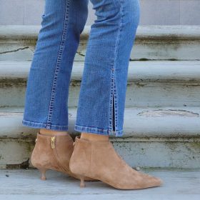 Stivaletto Ovye camel dettaglio oro