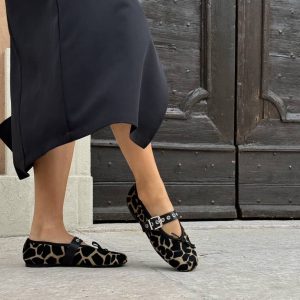 Flat Erika cavallino