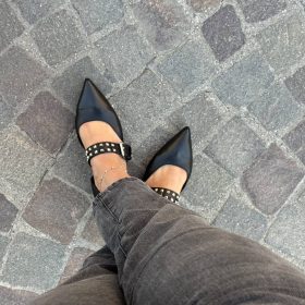 Flat Tofu nappa nera
