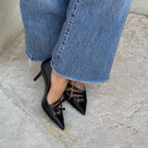 Décolleté tre fibbiette nappa nera