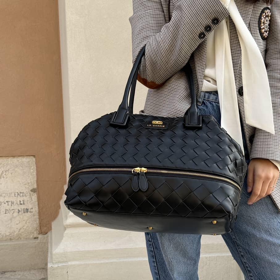 Essentials Big Handbag La Carrie Essentials Big Handbag La Carrie