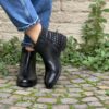 Stivaletto Letizia borchiette