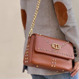 Alternative view of Frivolous Stephy shoulder bag cuoio La Carrie