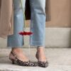 Slingback raso leo
