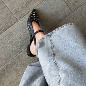 Alternative view of Slingback Janis