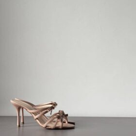 Mules Scilla nude