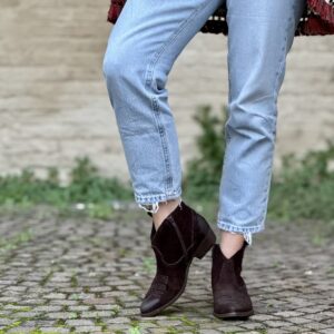 Alternative view of Texanino suede caffè