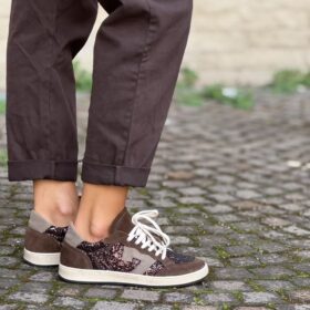 Sneaker glitter cioccolato