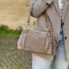 Teddy shoulder bag taupe La Carrie