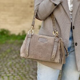 Teddy shoulder bag taupe La Carrie