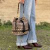 Scottish bucket beige La Carrie