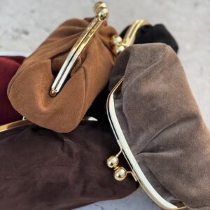 Clutch Nuvolina suede (vari colori)