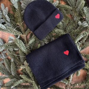 Alternative view of Set cuffia sciarpa cuore Susy Mix (vari colori)