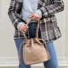Navajo bucket beige La Carrie