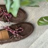 Mocassino stile barca testa di moro frangette