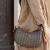 Woven shoulder bag brown La Carrie